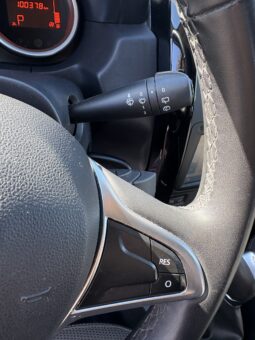 
										Dacia Duster 1.5 DCI 110CH EDC 4×2 – Explorer plein									