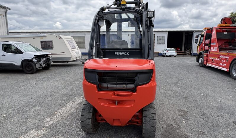 
								Chariot élévateur Fenwick H30D 3T plein									